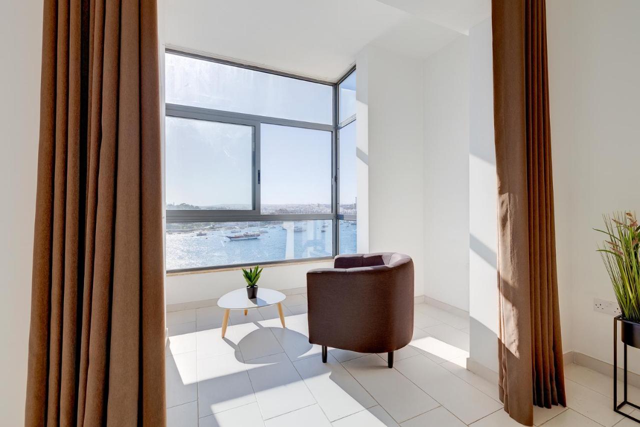 Marvellous Apartment With Valletta And Harbour Views สลีมา ภายนอก รูปภาพ